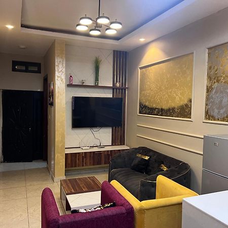 Fowaa Lux Bed & Breakfast Tema Dış mekan fotoğraf