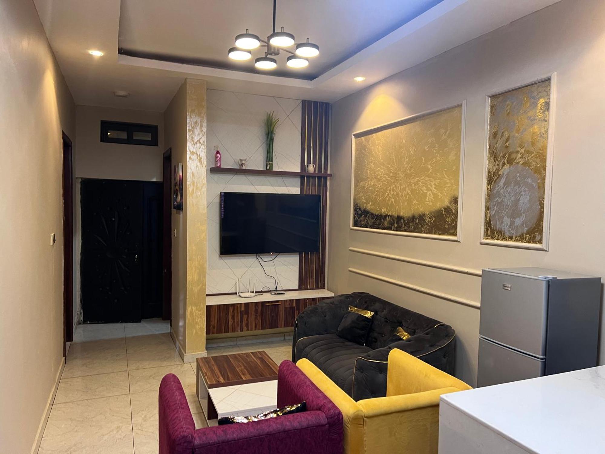 Fowaa Lux Bed & Breakfast Tema Dış mekan fotoğraf